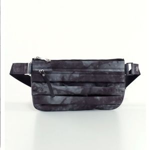 Lululemon Travel Pooch *Special Edition